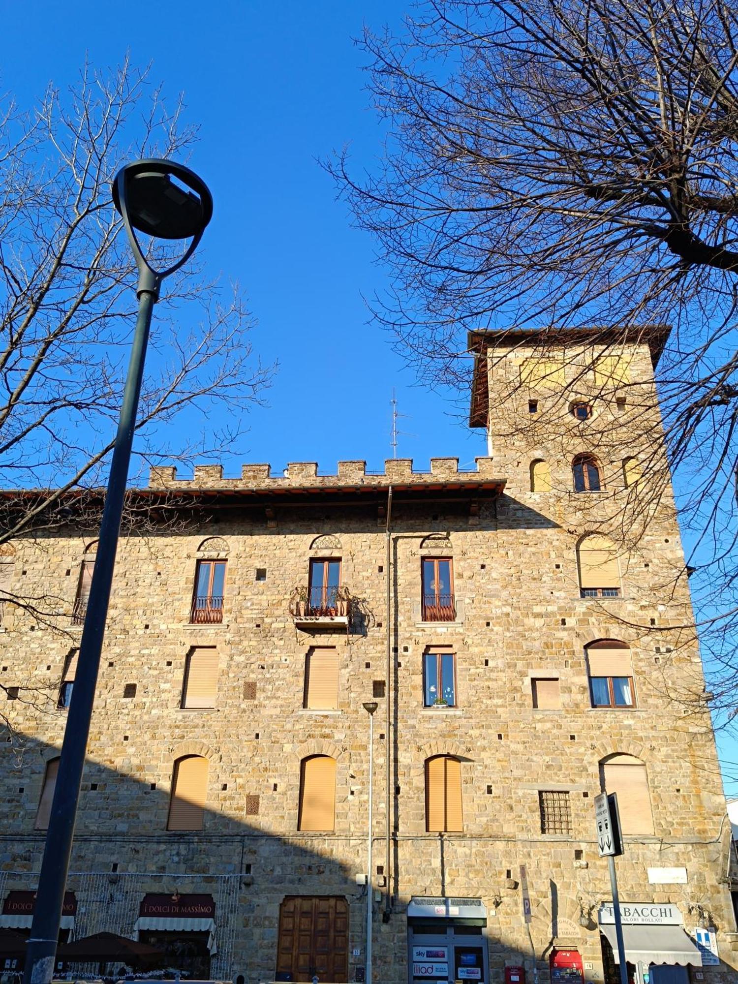 Florence Castle Apartment 2 Bedrooms, 2 Bathrooms ภายนอก รูปภาพ